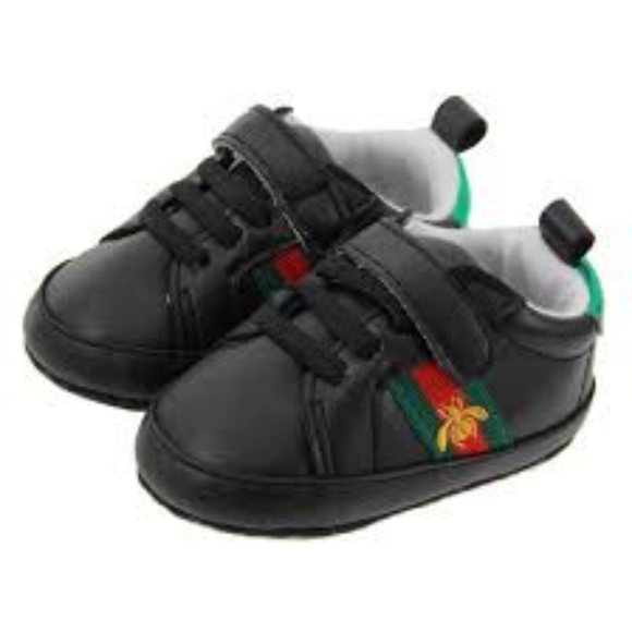 Black bee baby shoe - Picture 1 of 6